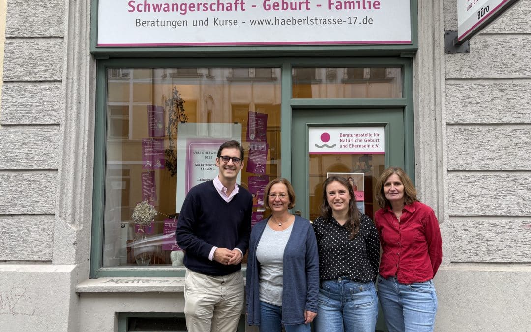 Austausch zum NIPT in der Beratungsstelle für Natürliche Geburt und Elternsein