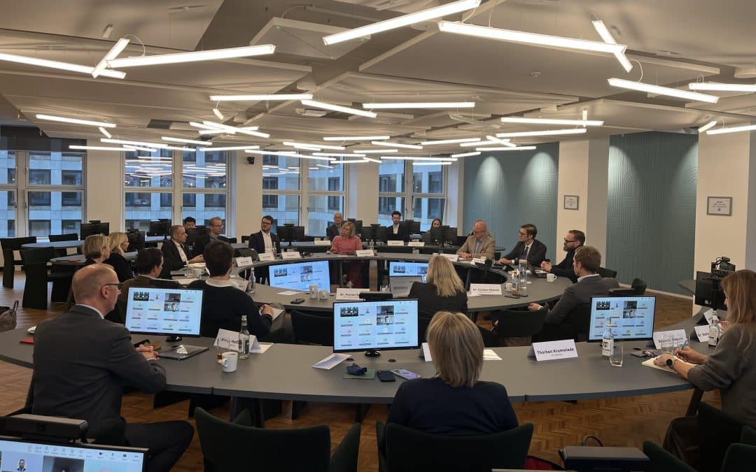 Austausch zur Arzneimittelpolitik: Innovation sichern, Versorgung bezahlbar halten